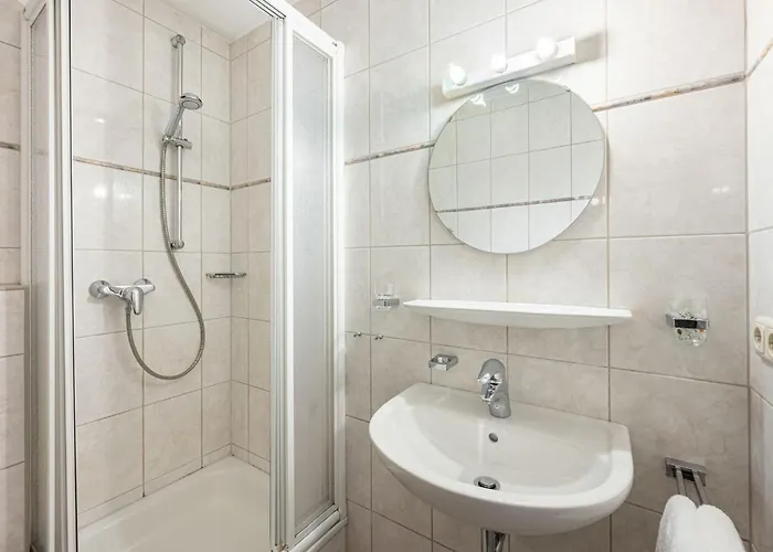 Apartment 193 Triska *